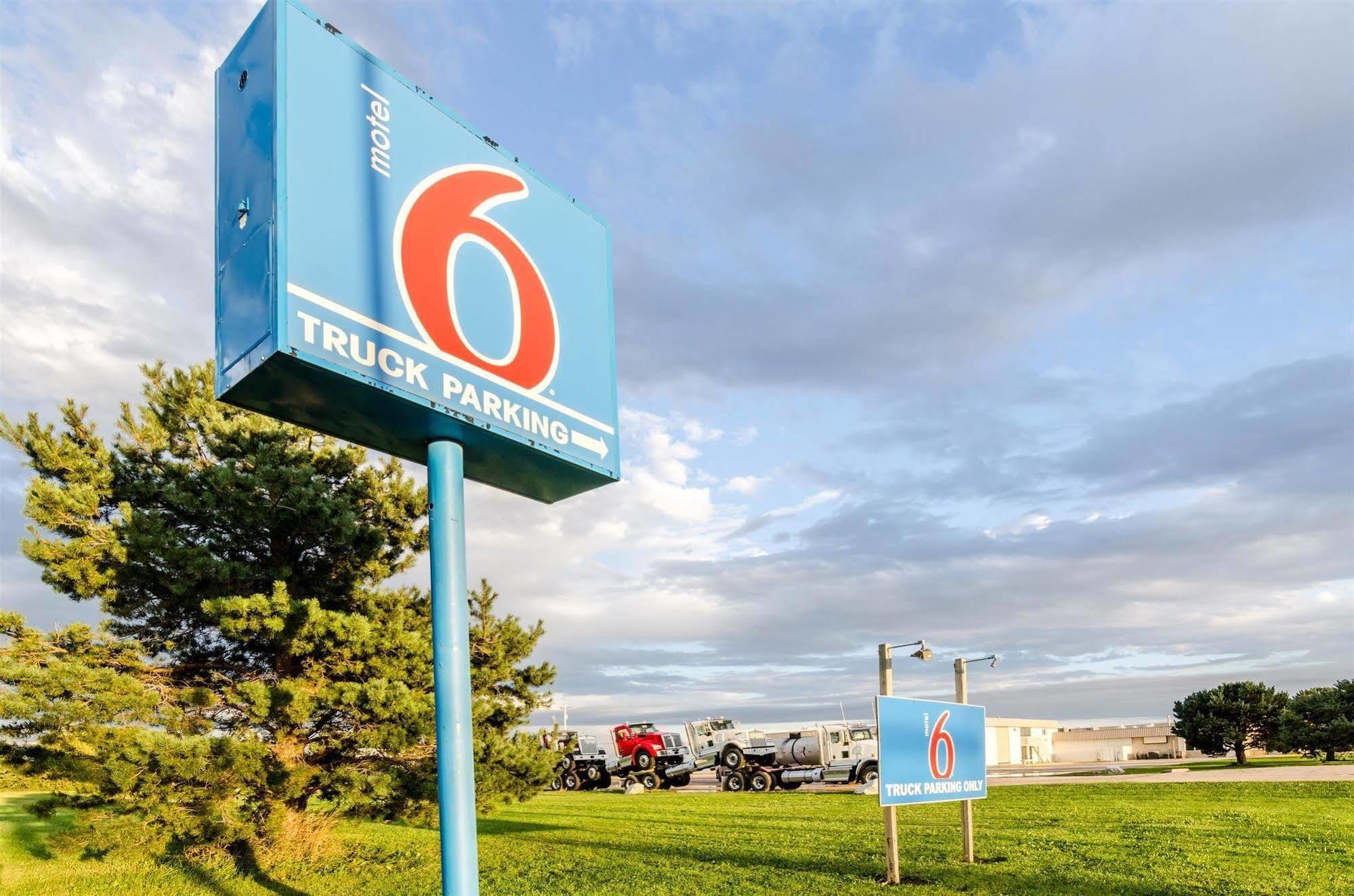 Motel 6-York, Ne 外观 照片