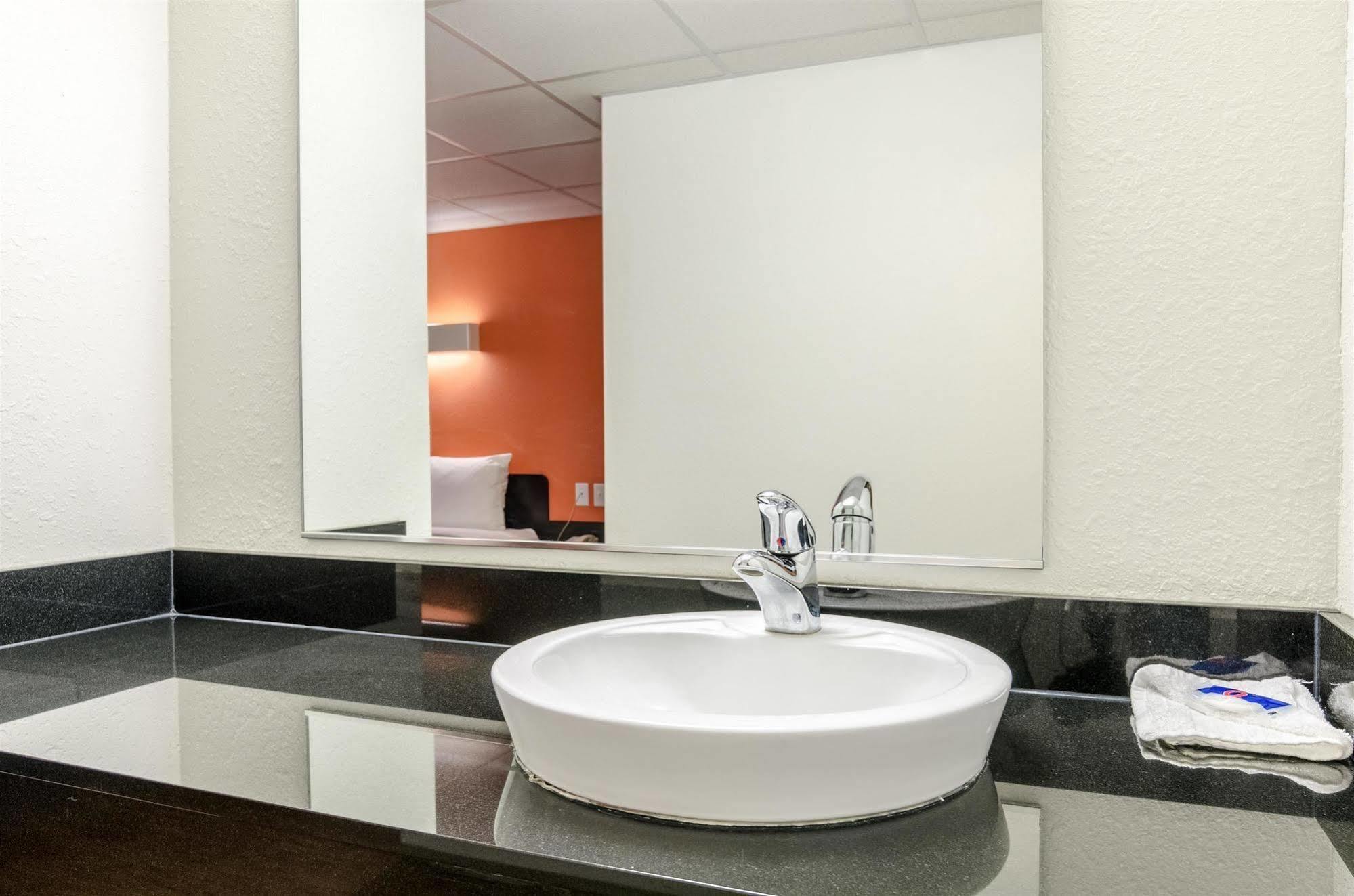 Motel 6-York, Ne 外观 照片