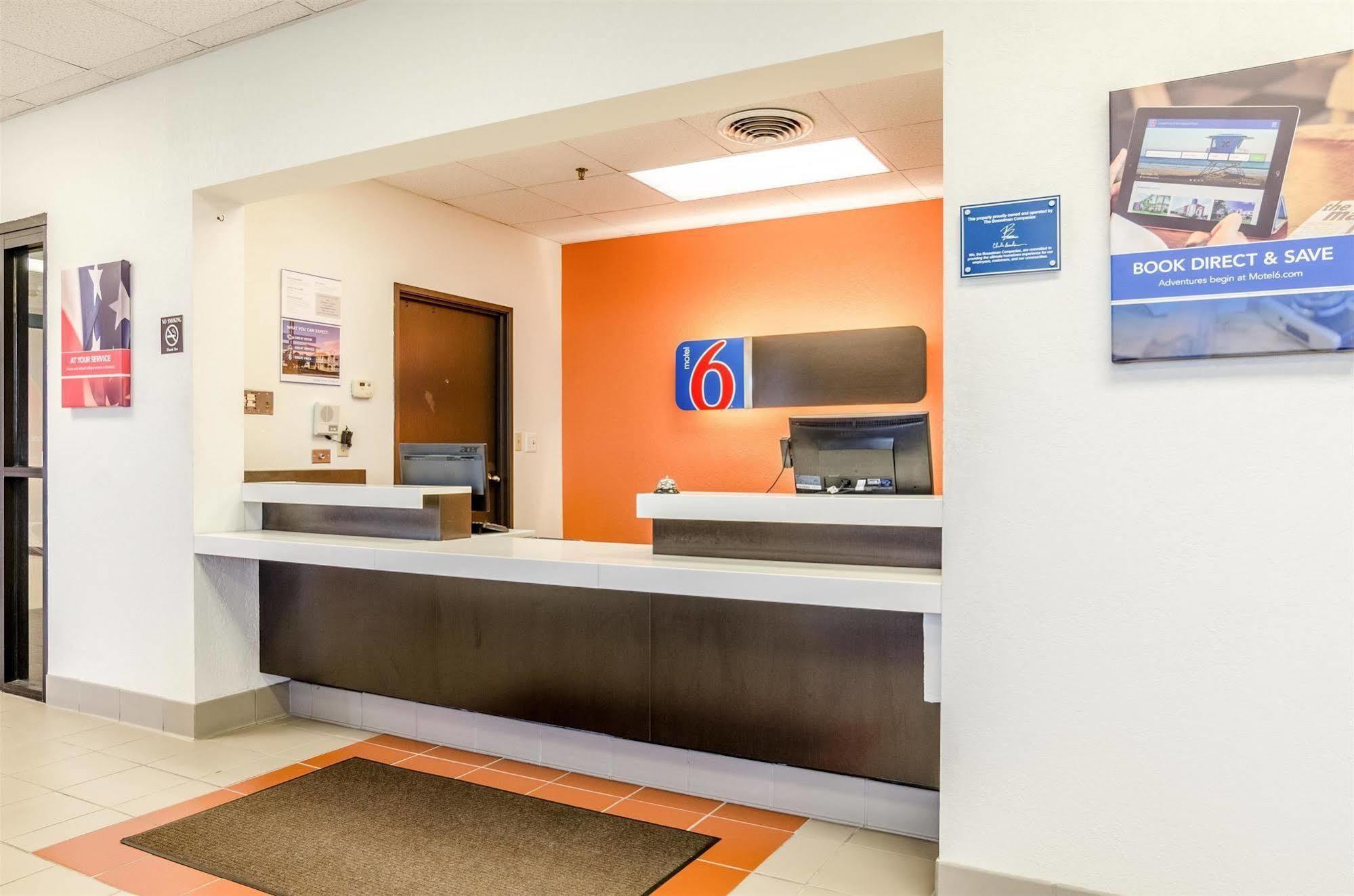 Motel 6-York, Ne 外观 照片